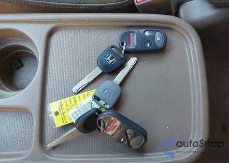 2004 Honda Cr-V Ex from USA, damaged, VIN JHLRD78814C048984